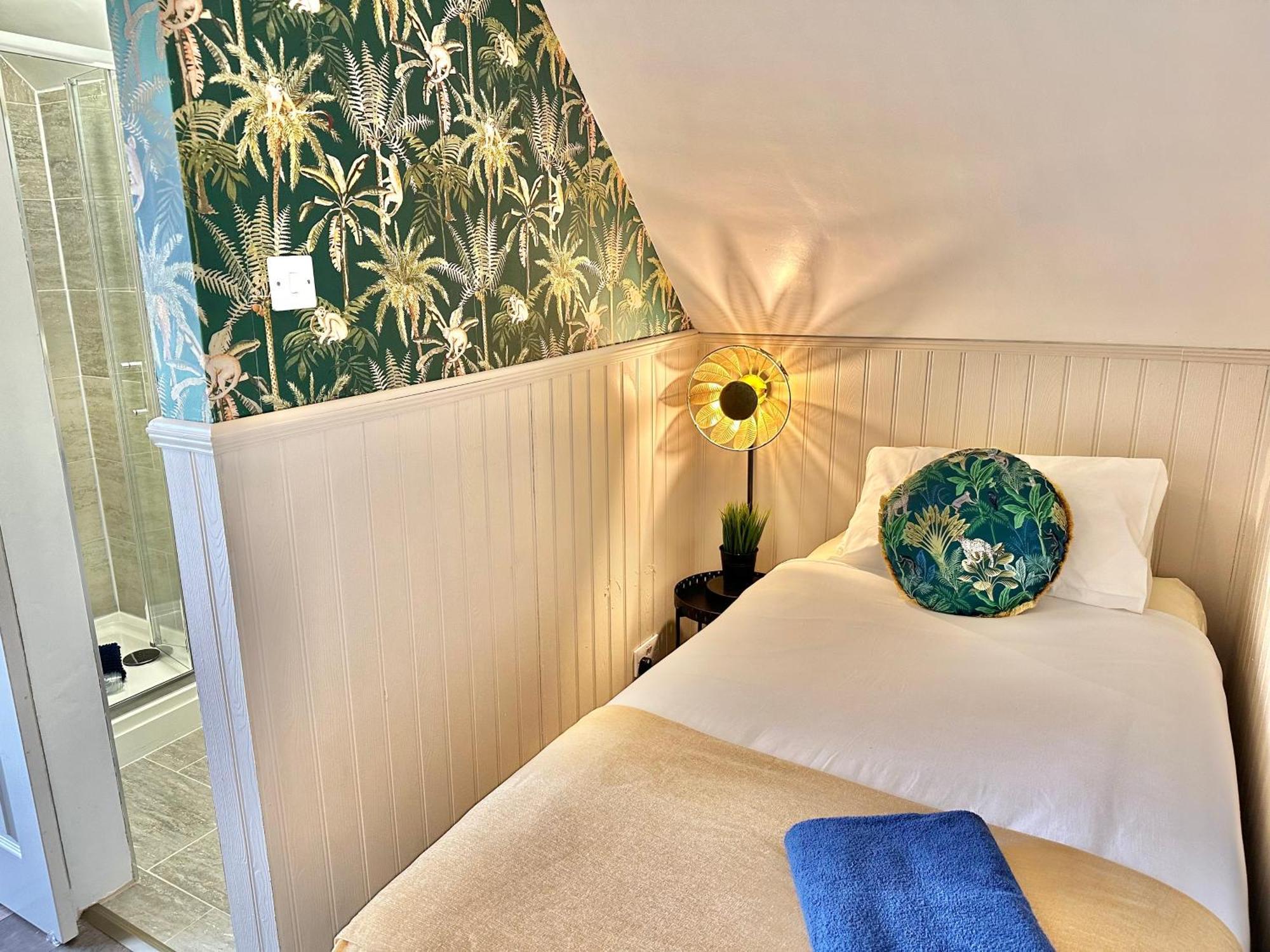 Lemur Lodge - Boutique Apartments - Short Stroll To The Beach Bournemouth Exterior foto